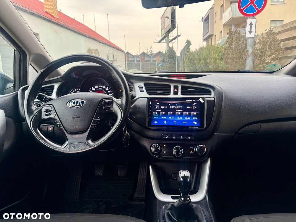 Kia Ceed - 17