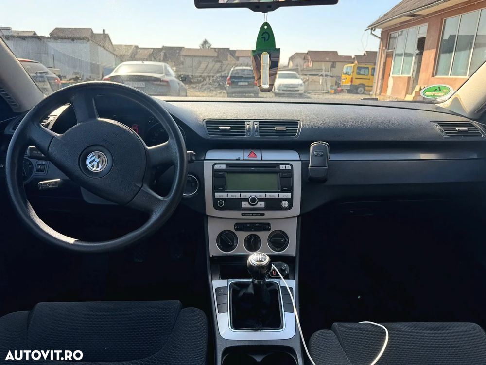 Volkswagen Passat 2.0 TDI DPF Comfortline - 5