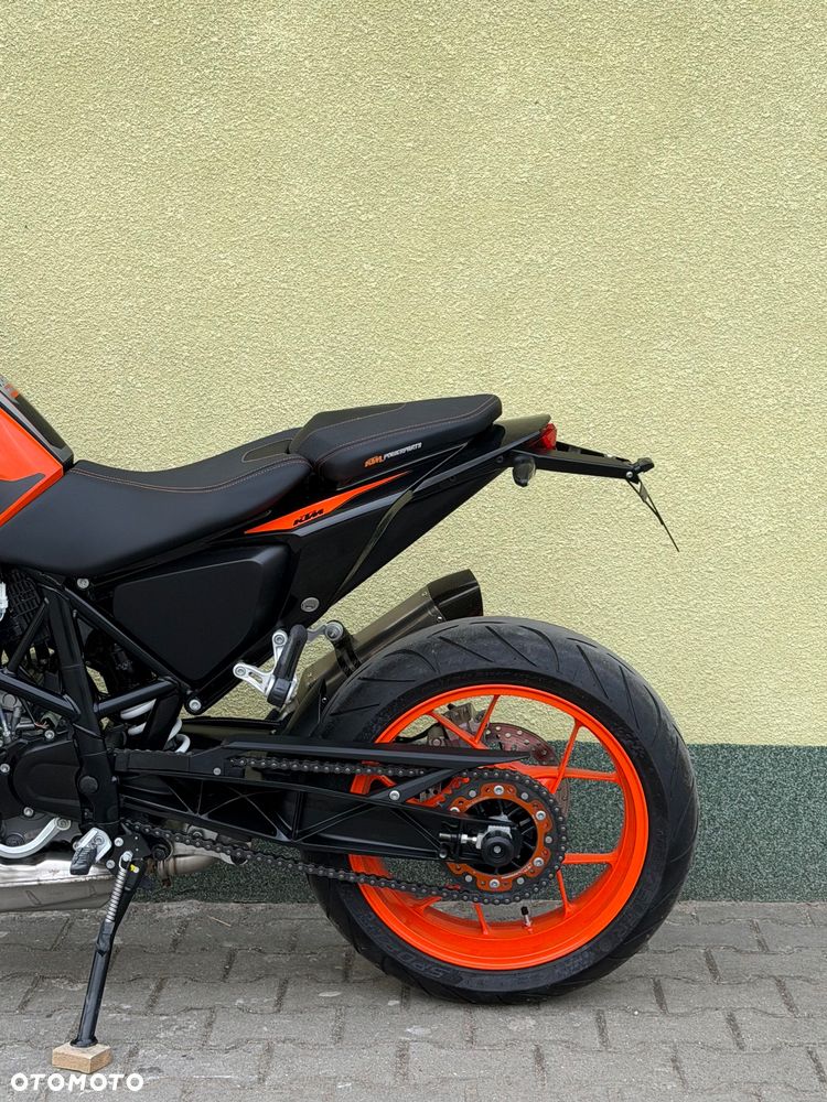 KTM Duke - 23