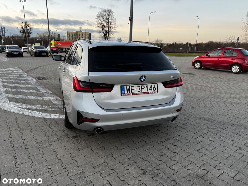BMW Seria 3 318d Advantage - 9