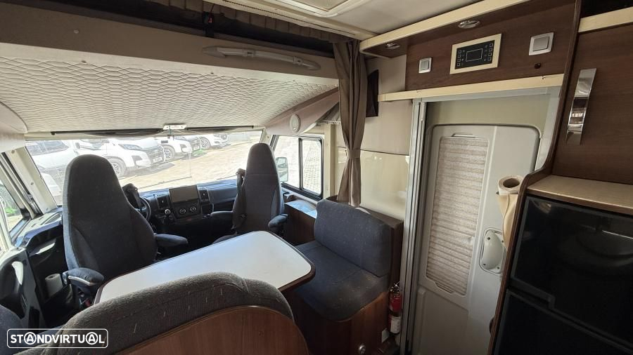 McLouis Nevis 876G 2.3 MJ 150cv c.central - 40