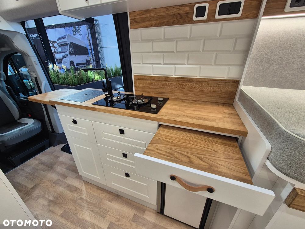 Affinity FREEDO M 684 - 10