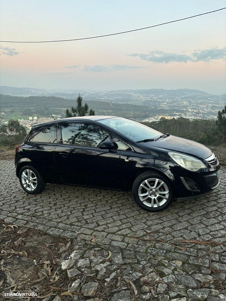 Opel Corsa 1.2 Black Edition - 5