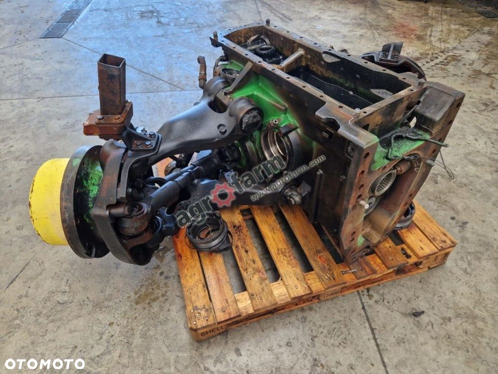 Przedni most ILS John Deere 8360R - 1