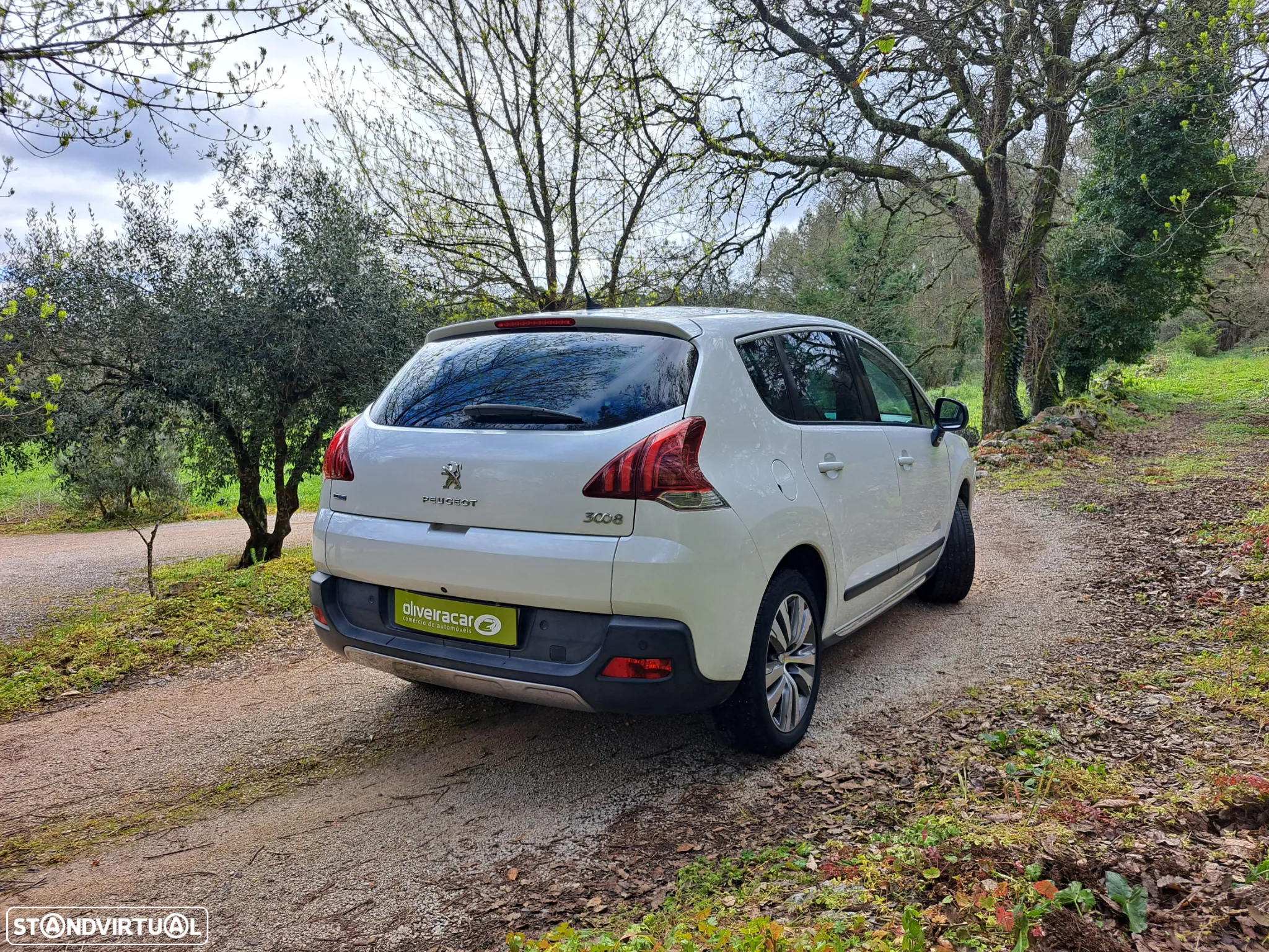 Peugeot 3008 1.6 BlueHDi Allure - 30