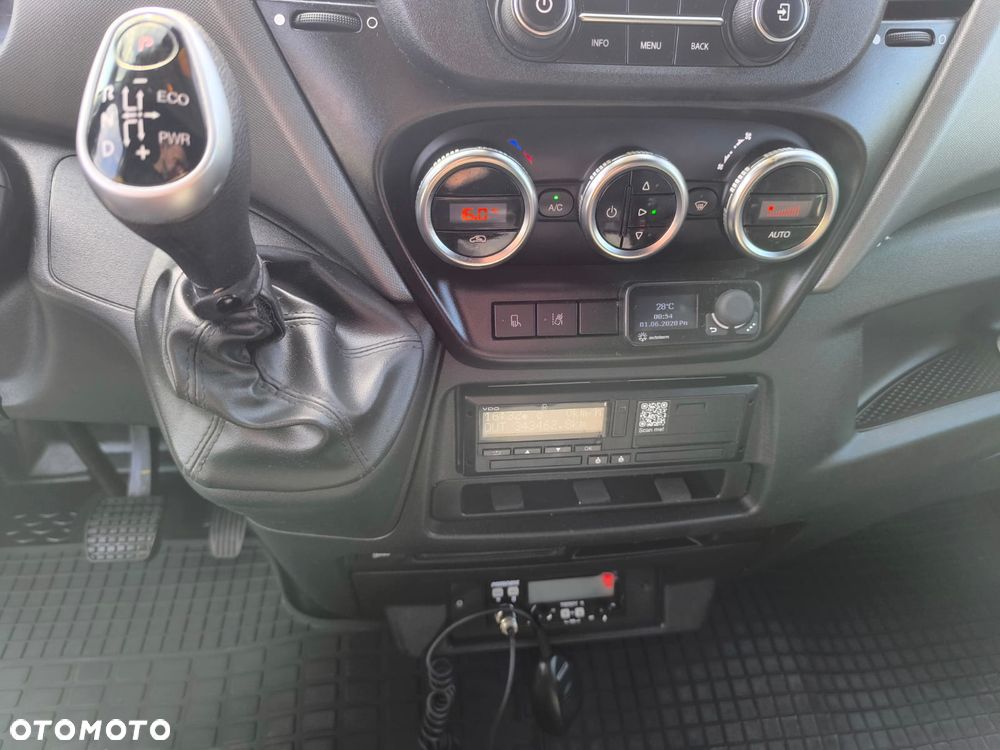 Iveco Daily 70C18 Wejkama 2 Łóżka, WINDA!, 15 Palet, 2x Firana + Zsuwany Dach! Sypialnia - 26
