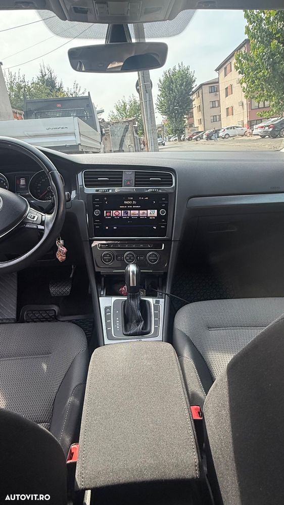 Volkswagen Golf e-Golf - 15