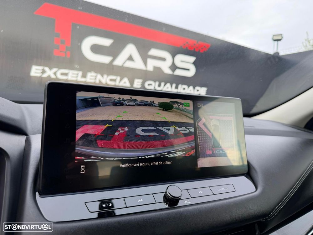 Nissan Qashqai 1.3 DIG-T N-Connecta - 17