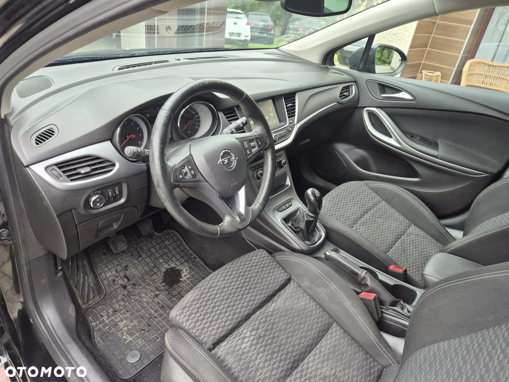 Opel Astra - 12