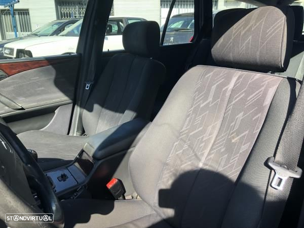 Para Peças Mercedes-Benz E-Class T-Model (S210) - 10