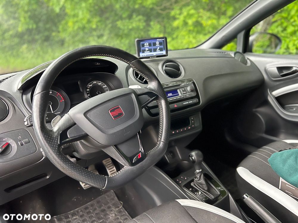 Seat Ibiza SC 1.4 TSI Cupra DSG - 12