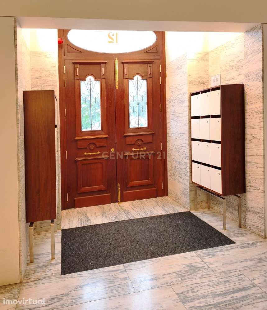 Luxuoso Apartamento T1 na Avenida da Liberdade - Grande imagem: 2/33