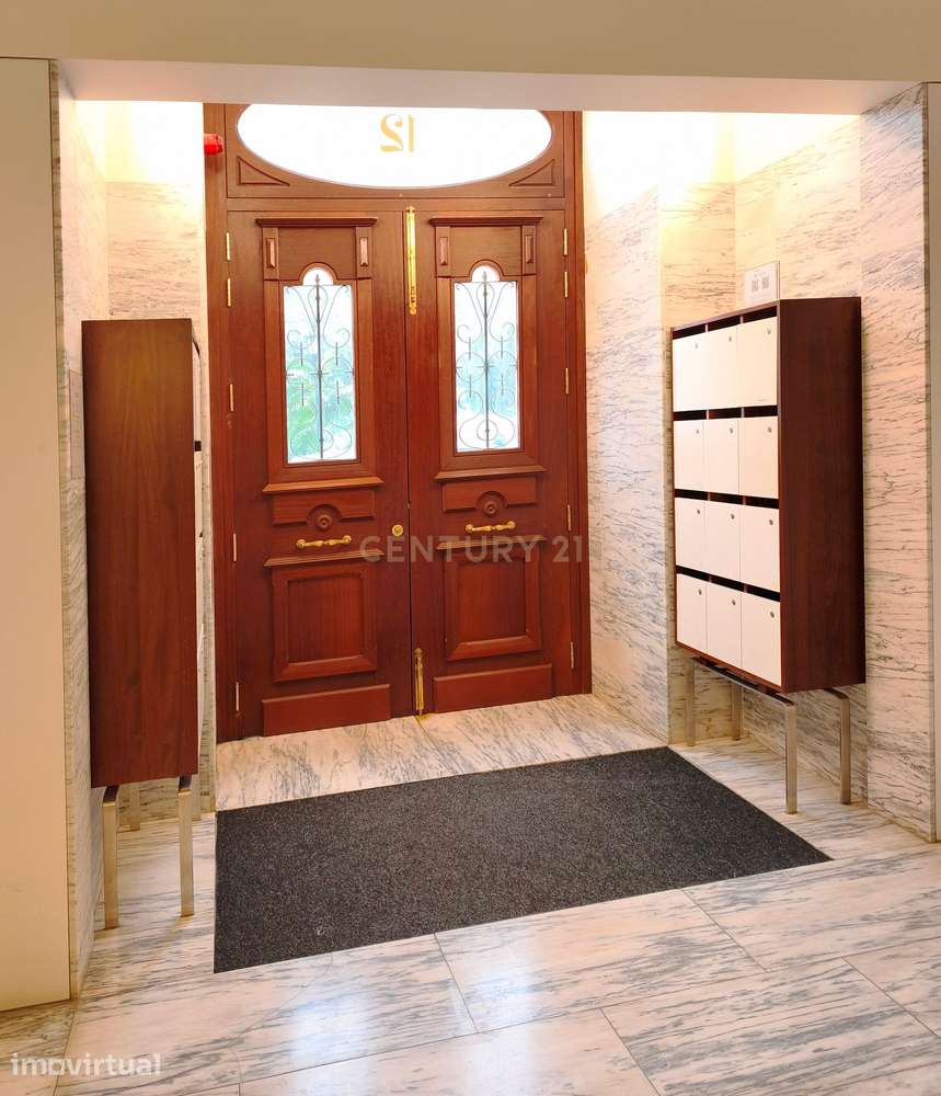 Luxuoso Apartamento T1 na Avenida da Liberdade - Grande imagem: 2/33