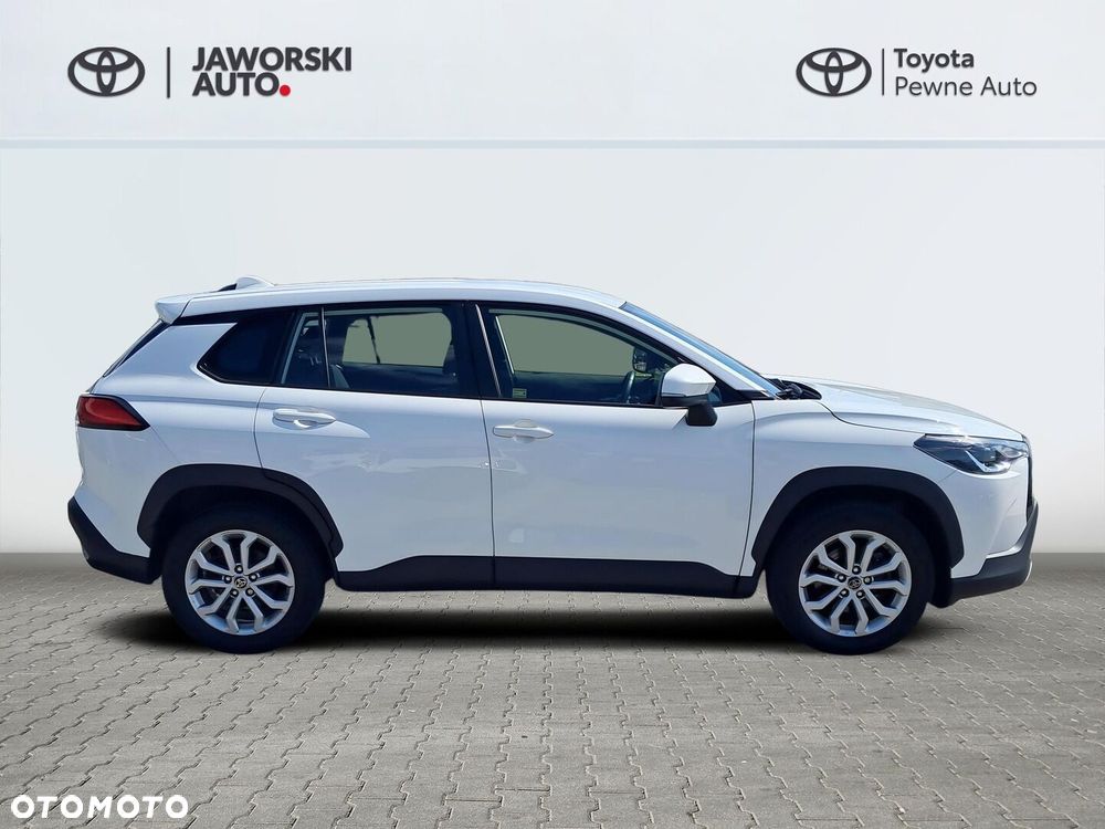 Toyota Corolla Cross - 18