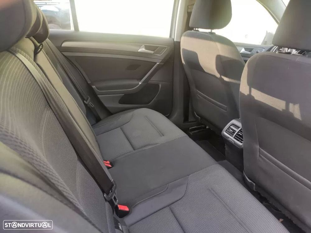 VW Golf 1.6 TDI (BlueMotion ) Comfortline - 25