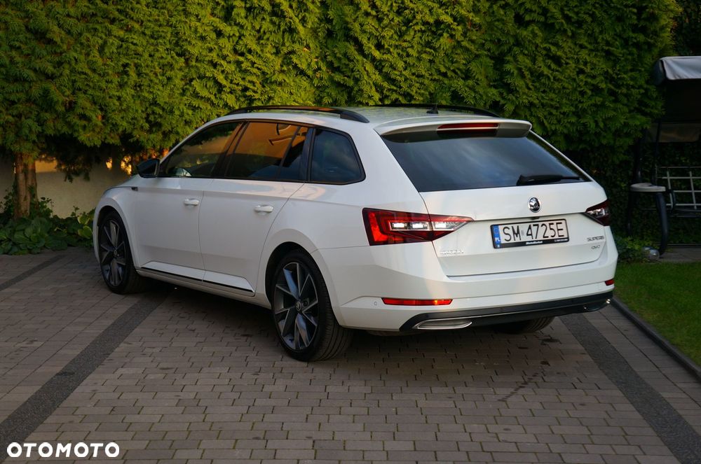Skoda Superb 2.0 TDI 4x4 DSG SportLine - 21