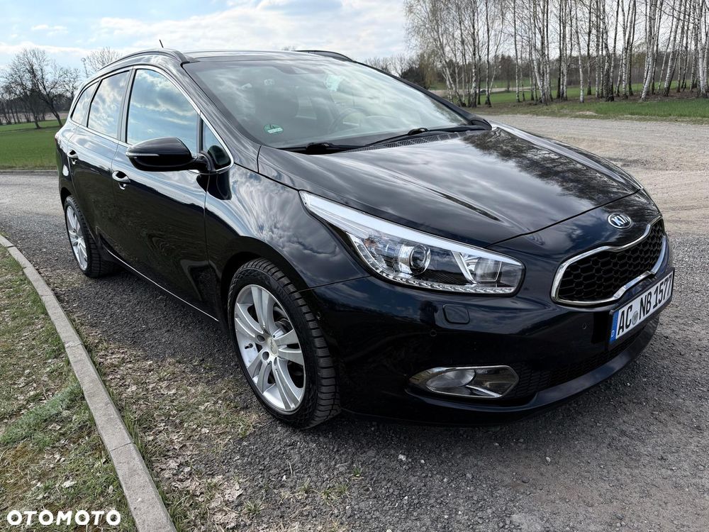 Kia Ceed 1.6 CRDi 128 Platinum Edition - 4