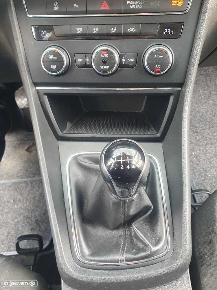SEAT Leon ST 1.6 TDI Style Ecomotive - 9