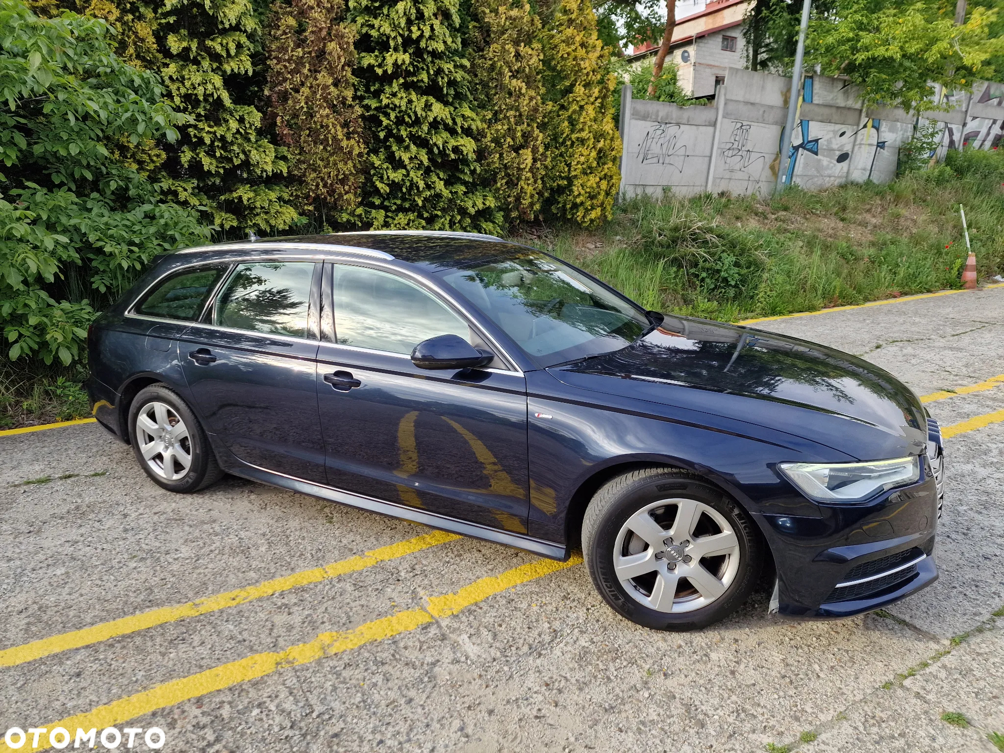 Audi A6 Avant 3.0 TDI quattro S tronic - 33