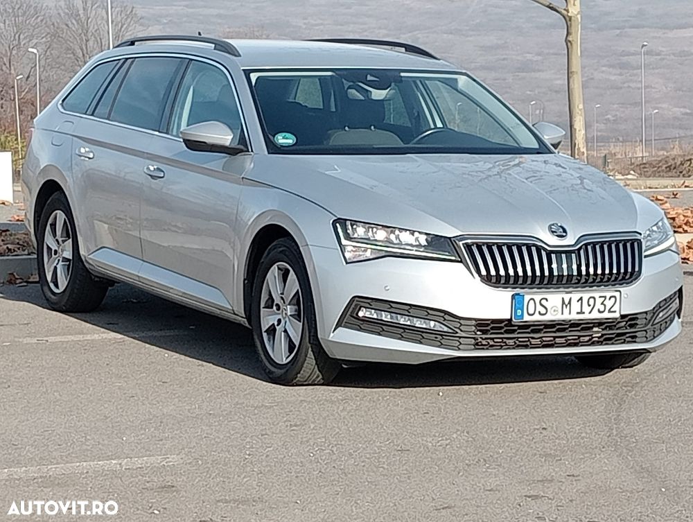 Skoda Superb 2.0 TDI DSG Ambition - 1