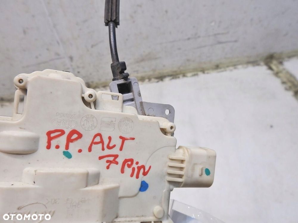 ZAMEK DRZWI PRAWY PRZÓD 7 PIN SEAT ALTEA - 2