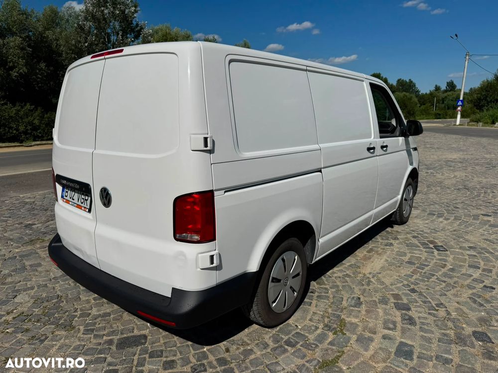 Volkswagen Transporter - 4