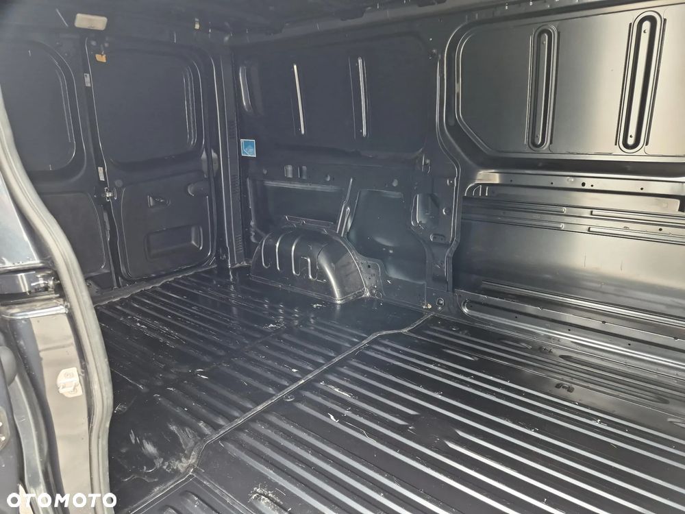 Renault Trafic 2.0 dCi L2H1 HD Extra - 15