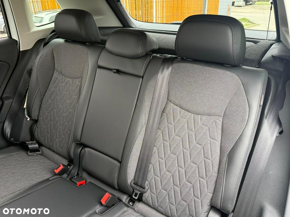 Volkswagen Tiguan 1.5 eTSI OPF DSG Life - 18