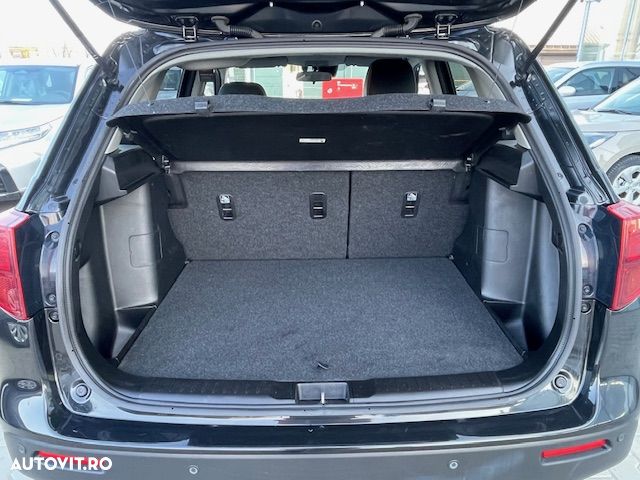 Suzuki Vitara 1.4 Boosterjet MHEV Spirit - 15