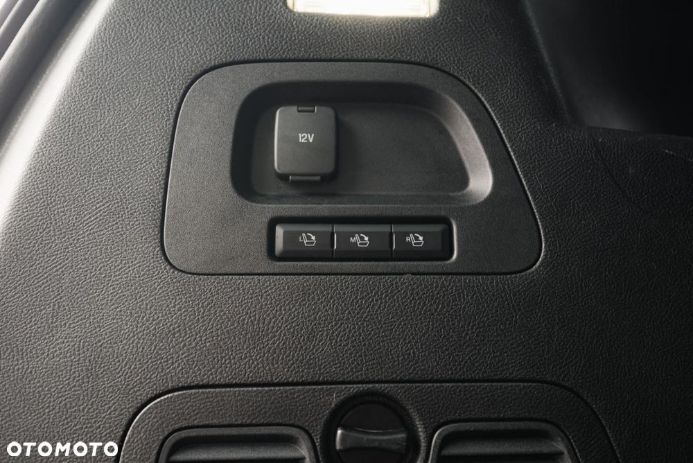 Ford S-Max 2.0 TDCi Titanium - 38