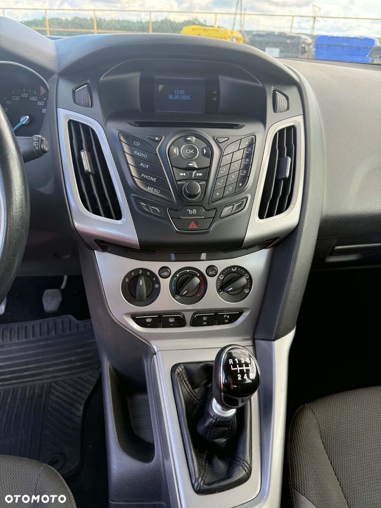 Ford Focus 1.6 TDCi Edition - 8