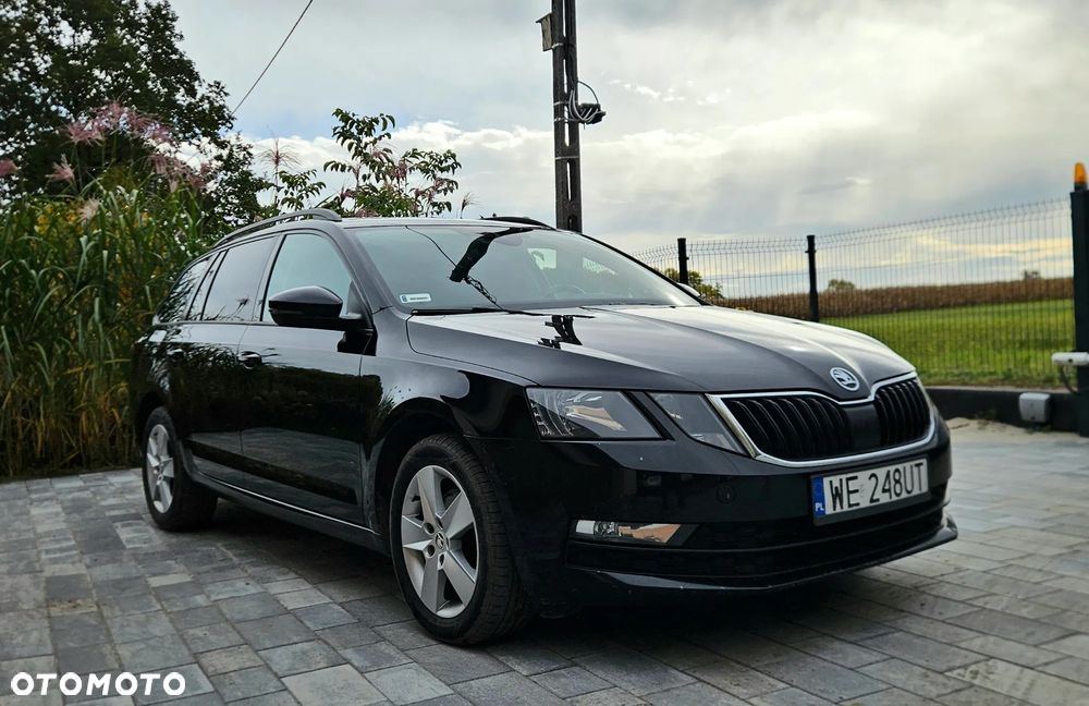 Skoda Octavia - 2