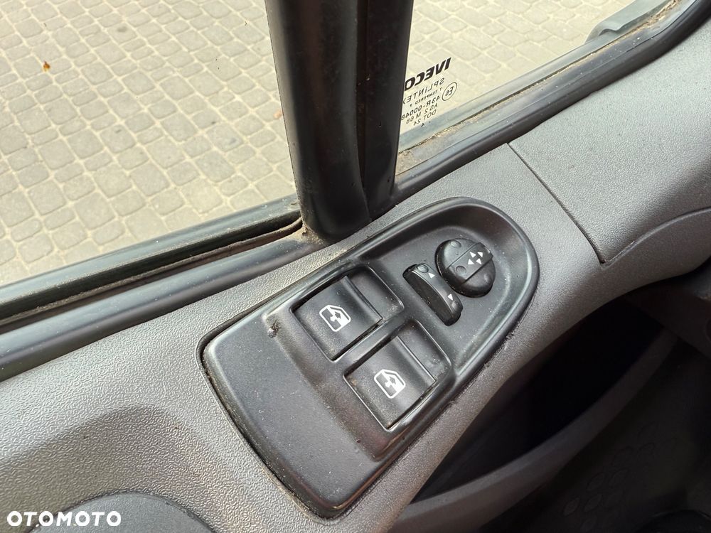 Iveco DAYLY 35S13 - 14