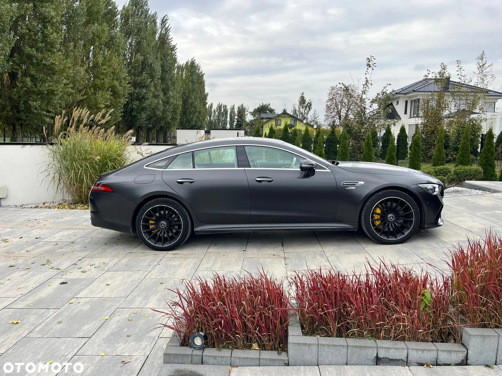 Mercedes-Benz AMG GT 53 4-Matic+ - 3