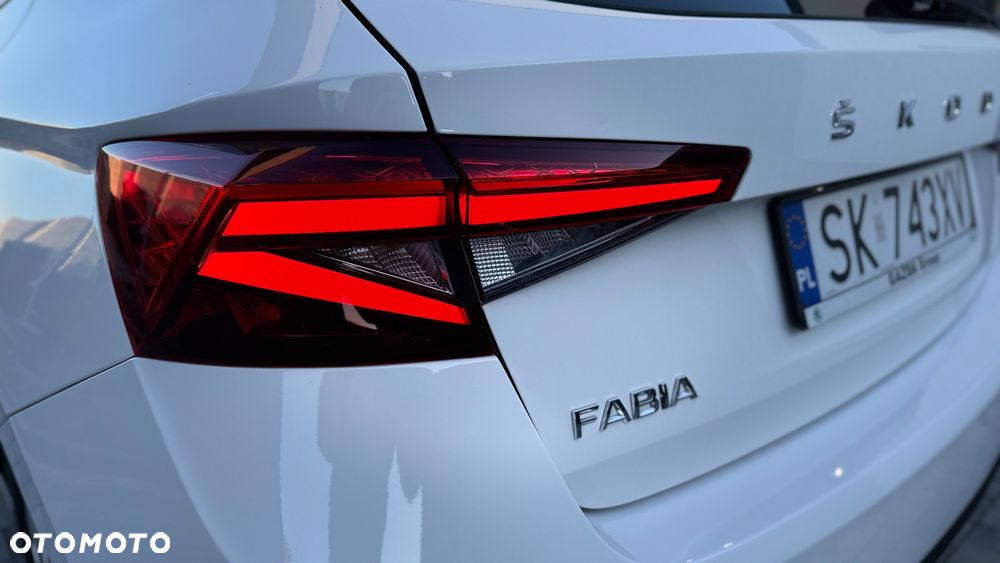 Skoda Fabia 1.0 TSI Active - 1