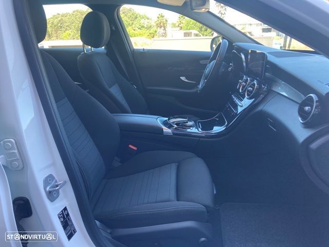 Mercedes-Benz C 300 de T 9G-TRONIC Avantgarde - 29