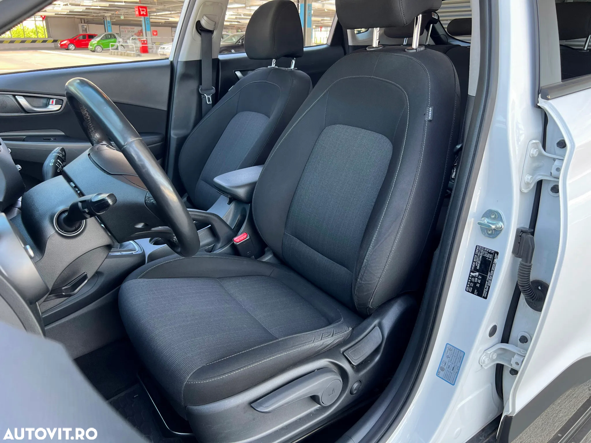 Hyundai KONA 1.0 T-GDI 120 CP 6MT 2WD Highway - 9