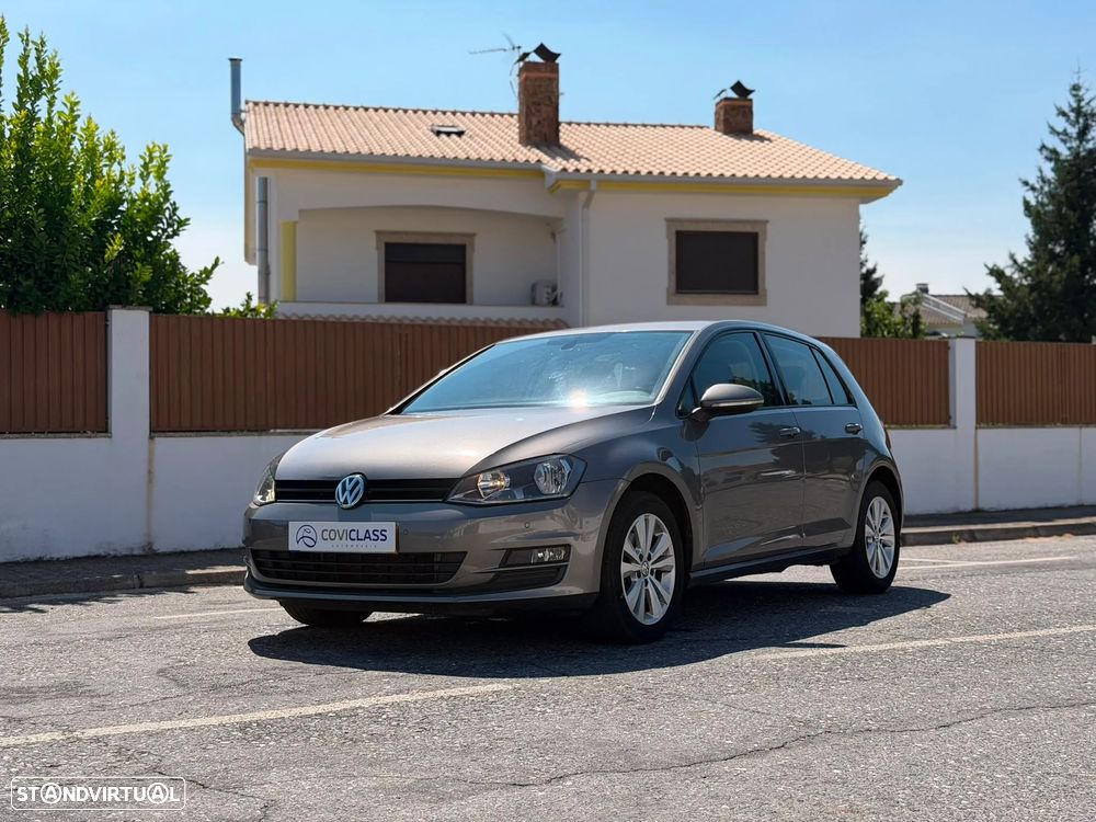 VW Golf 1.6 TDI Highline DSG - 2