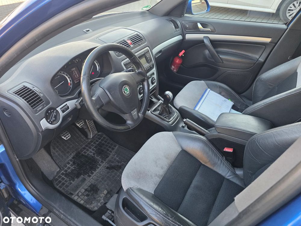 Skoda Octavia 2006 photo 3