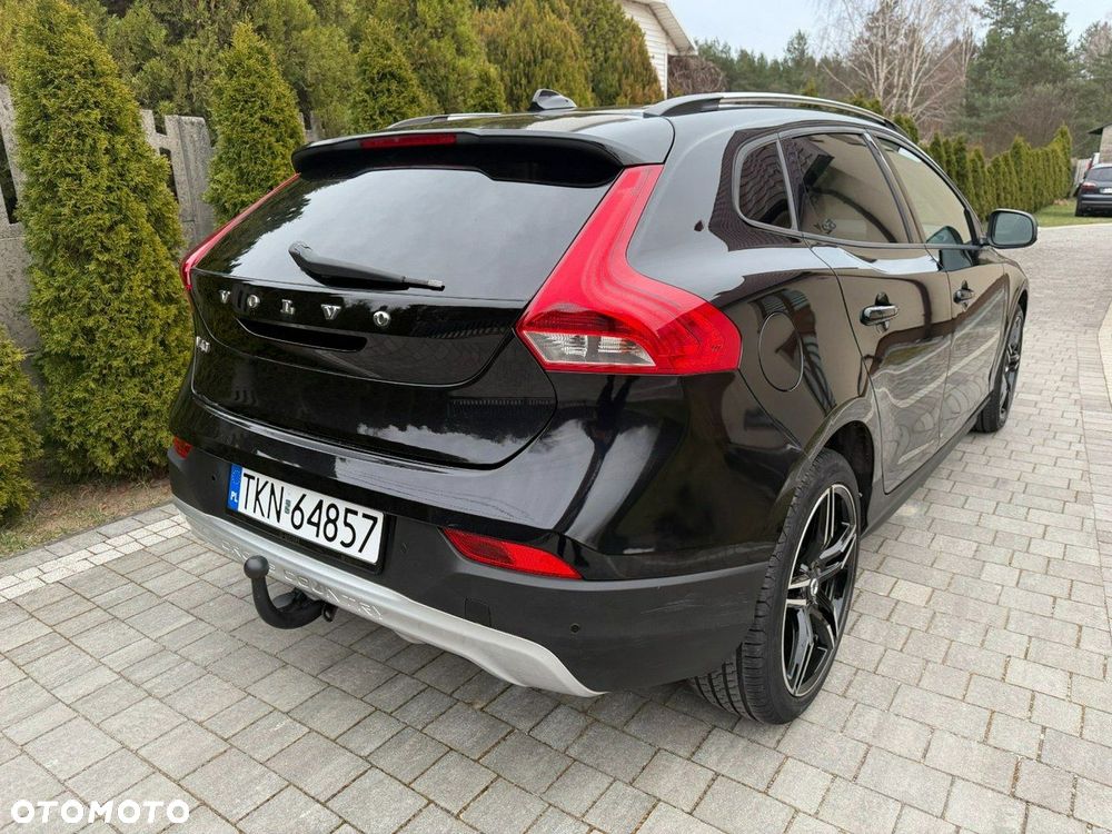 Volvo V40 Cross Country - 4
