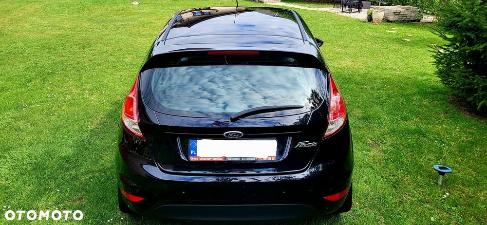 Ford Fiesta 1.25 Silver X plus EU5 - 24