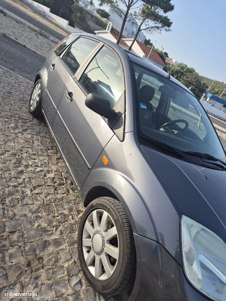 Ford Fiesta 1.25 First Edition - 15
