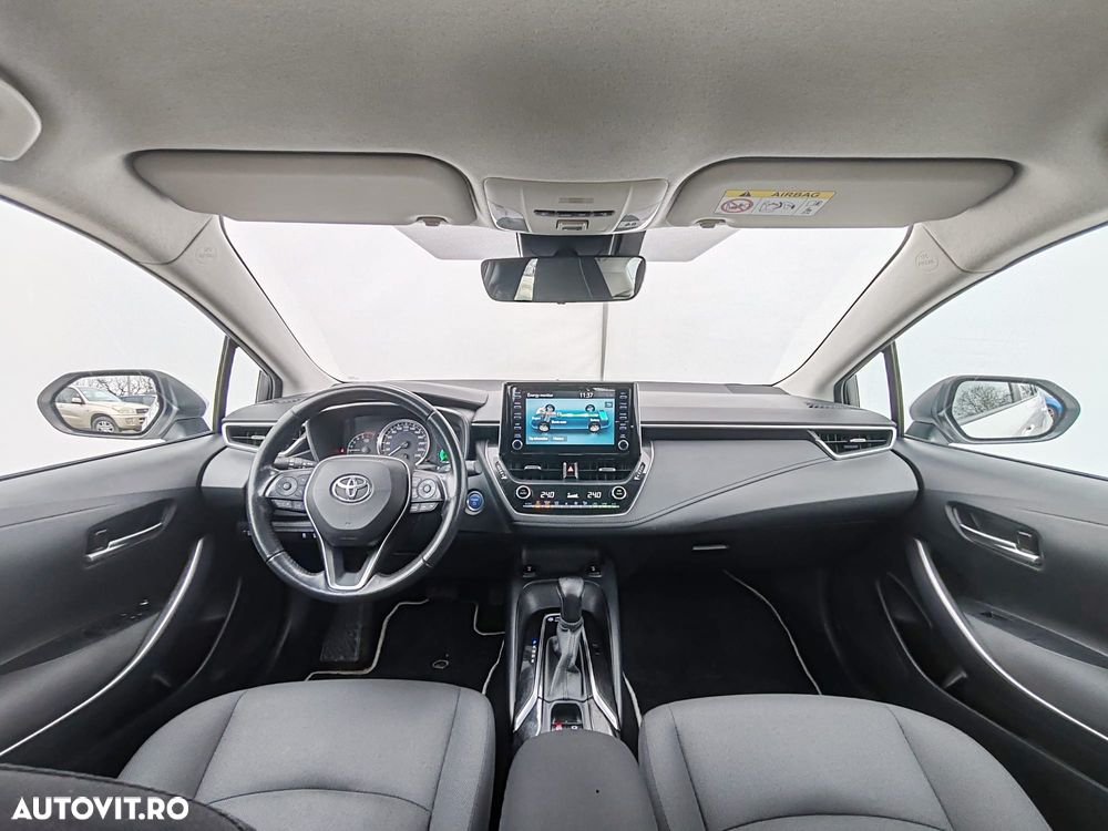 Toyota Corolla 1.8 HSD Business - 9