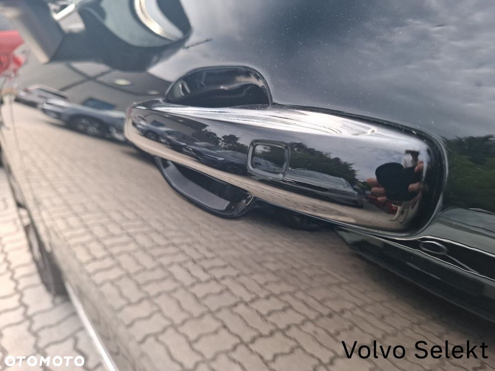 Volvo XC 60 - 35