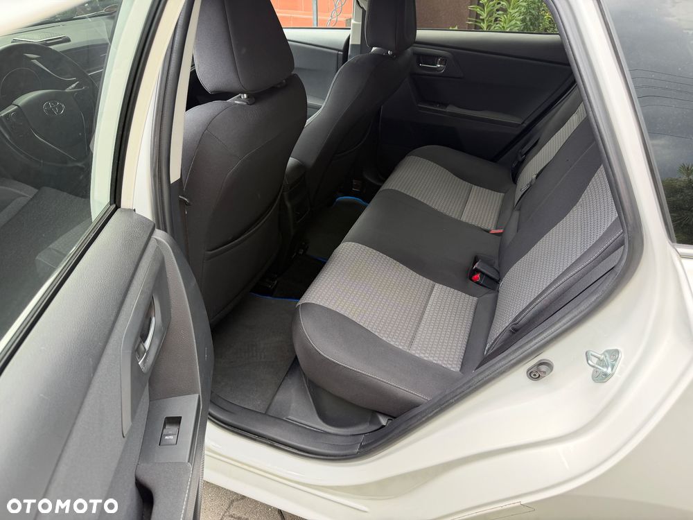 Toyota Auris 1.8 VVT-i Automatik Edition S+ - 28