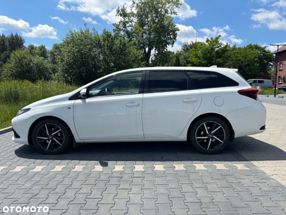 Toyota Auris 1.33 VVT-i Active - 3