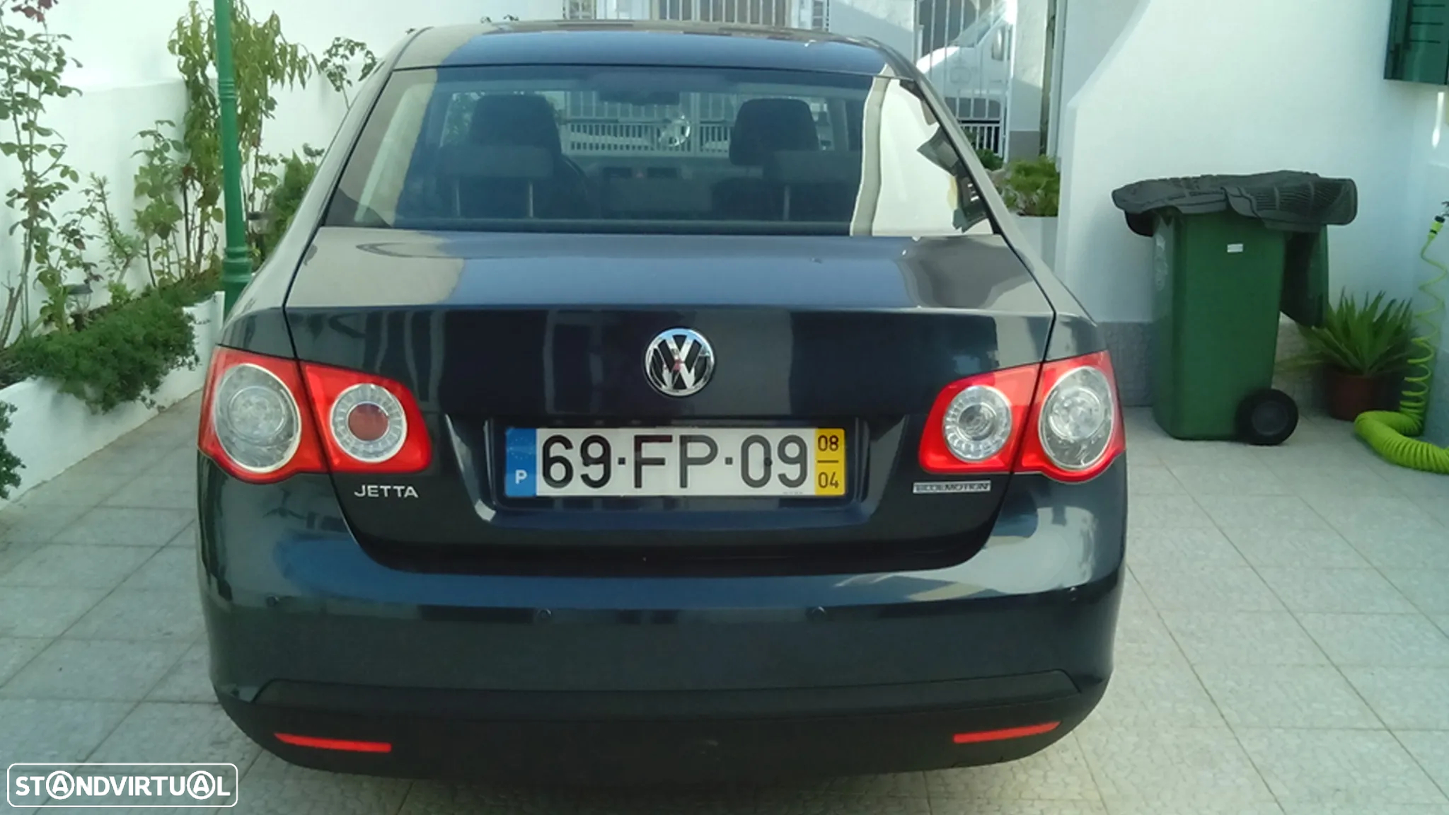 VW Jetta 1.9 TDi BlueM. Confortline - 2