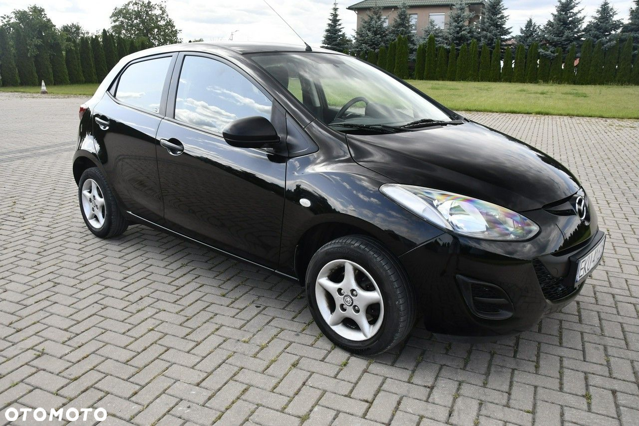 Mazda 2 - 4