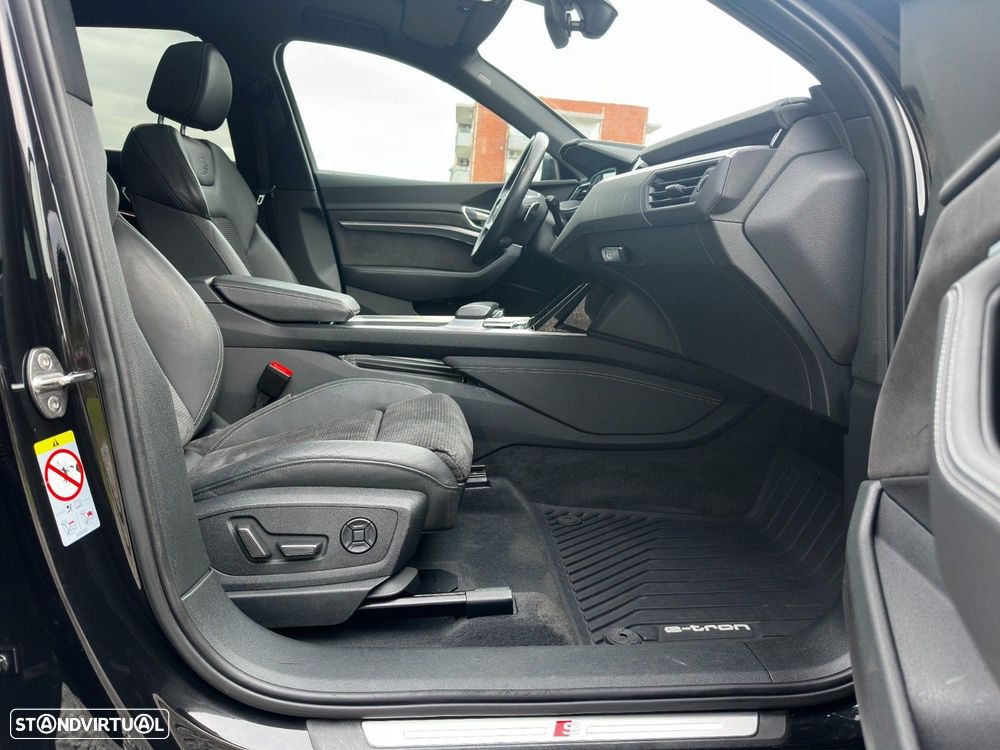 Audi e-tron 55 quattro S line - 9