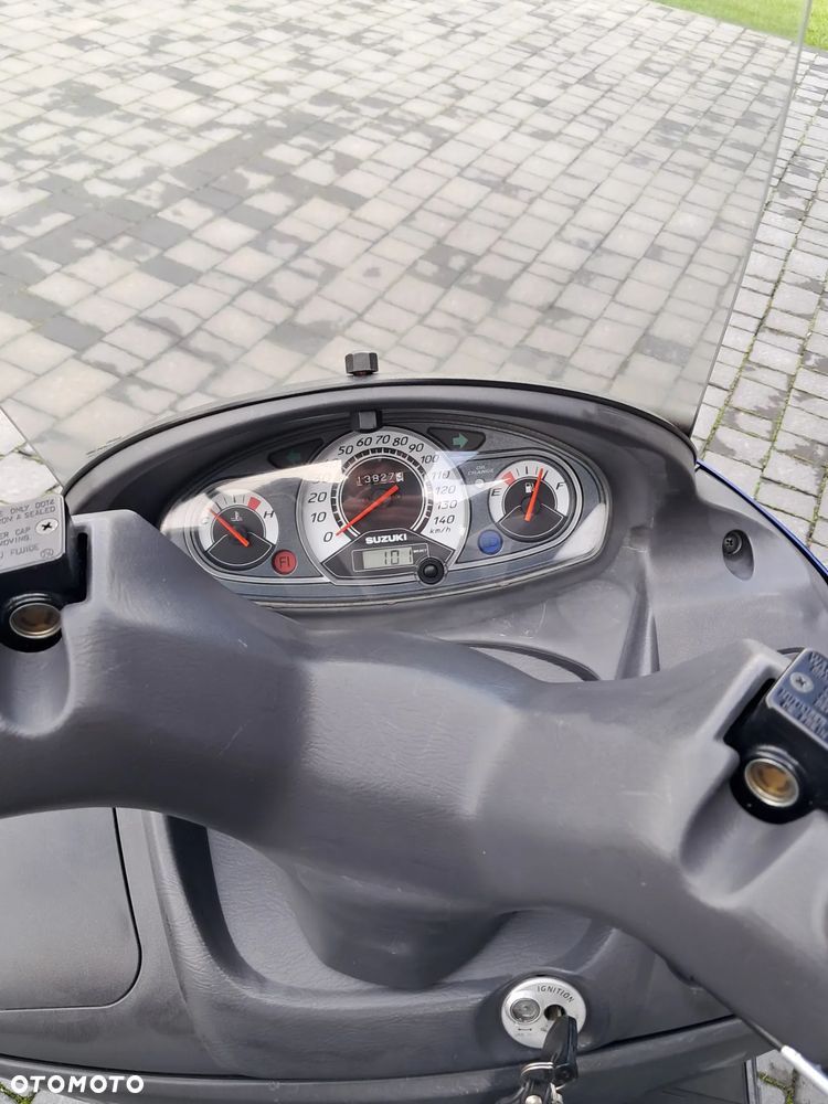Suzuki Burgman - 3